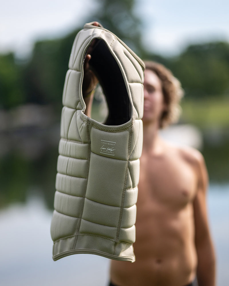 Follow Love nor Money Men's Impact Vest - Khaki