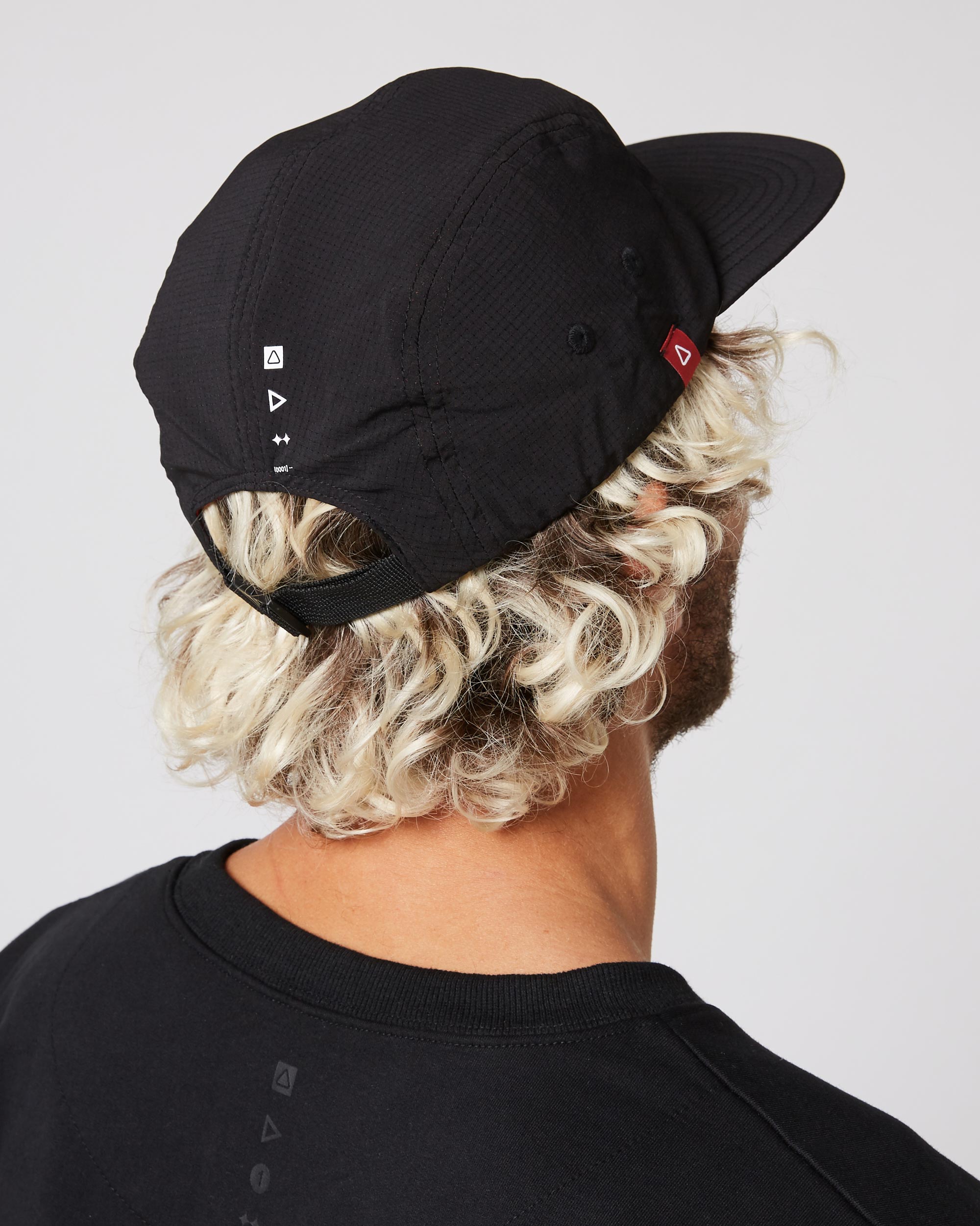 Follow Brand Tech Cap - Black