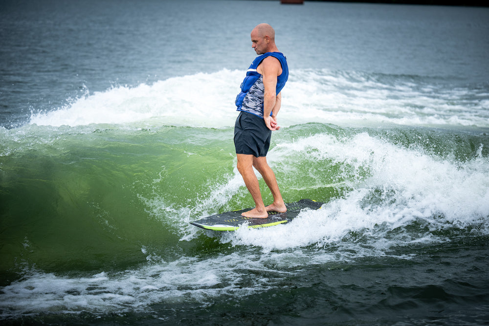 Hyperlite Broadcast Wakesurf Board 2026