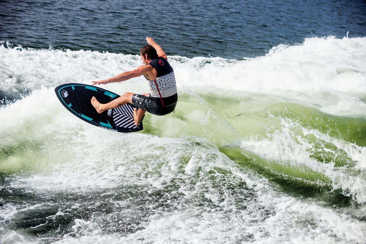 Liquid Force Syncro Wakesurf Board 2026