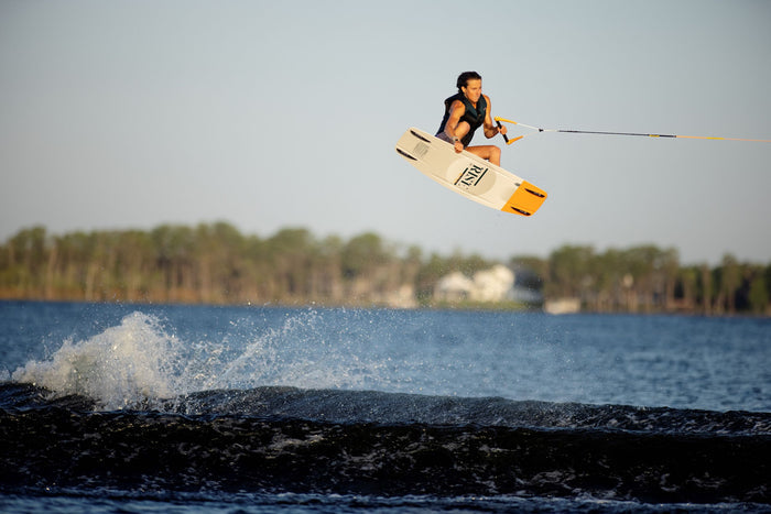 Ronix 2023 Rise Wakeboard | Halo Bindings