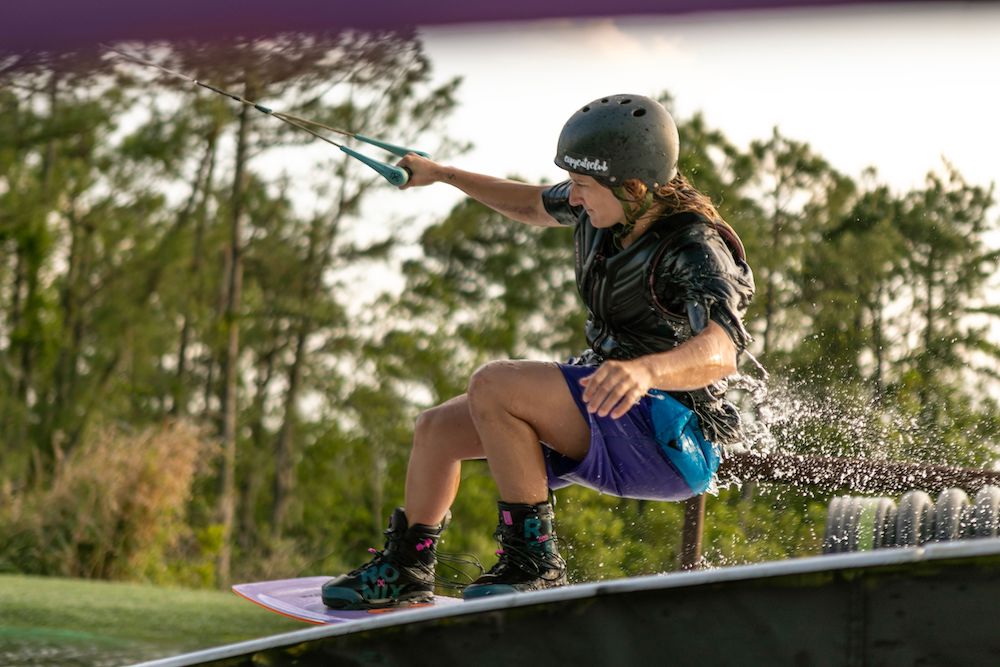Ronix 2025 Women's Rise Bindings