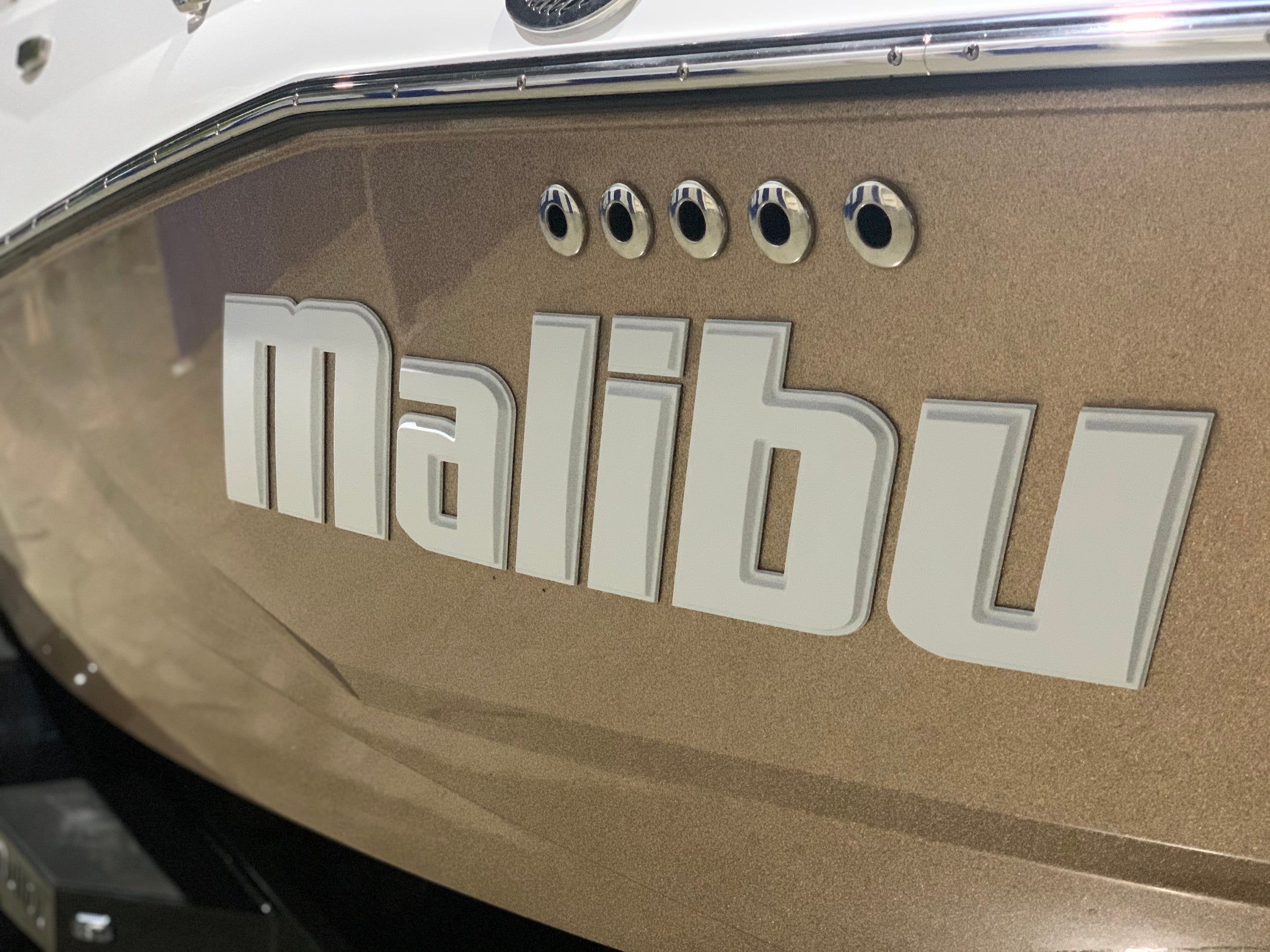 LG Malibu Decal - White (On Boat)