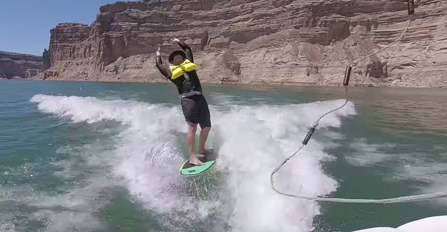 Ocean Wave Trick Roping Wakesurfing Tips - How to Throw the Rope