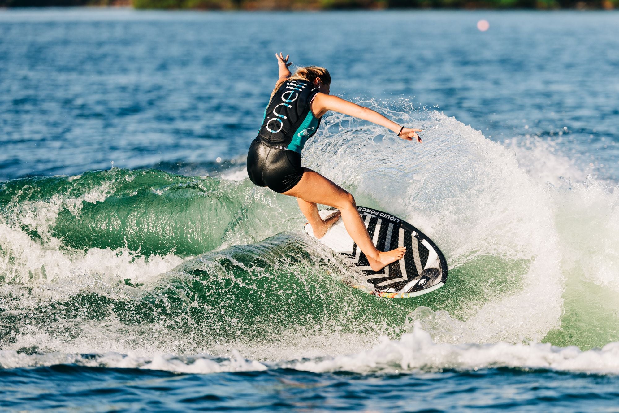 Bailey Dunn on the all new Liquid Force 2025 Ace Wakesurf Board