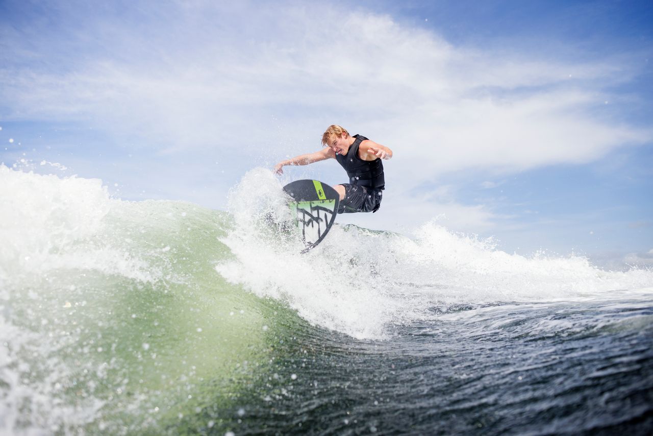Liquid Force Ace Wakesurf Board 2026