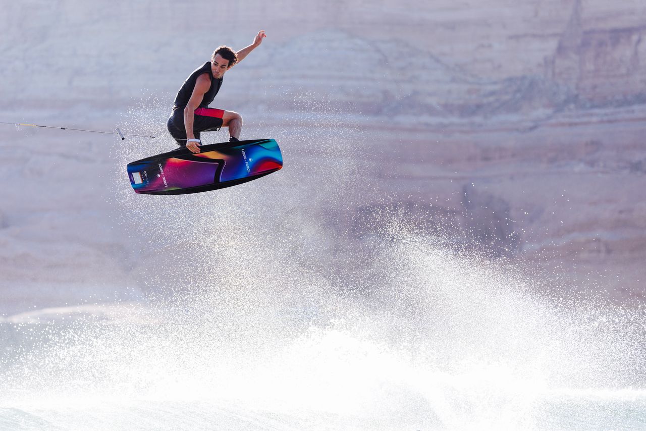 Liquid Force Ethos Wakeboard 2026