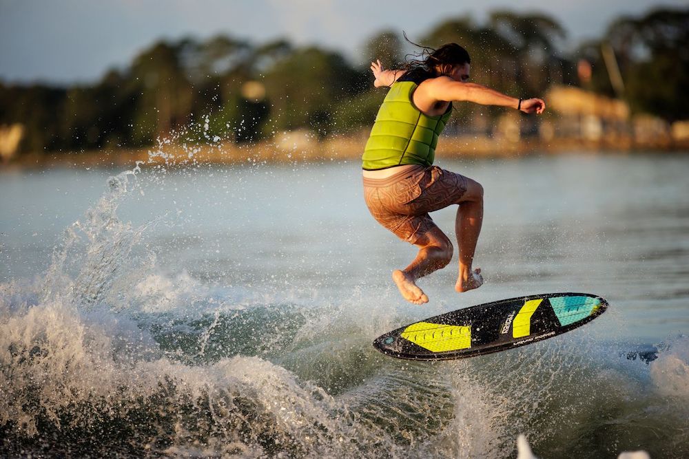 Liquid Force Reign Pro Wakesurf Board 2026