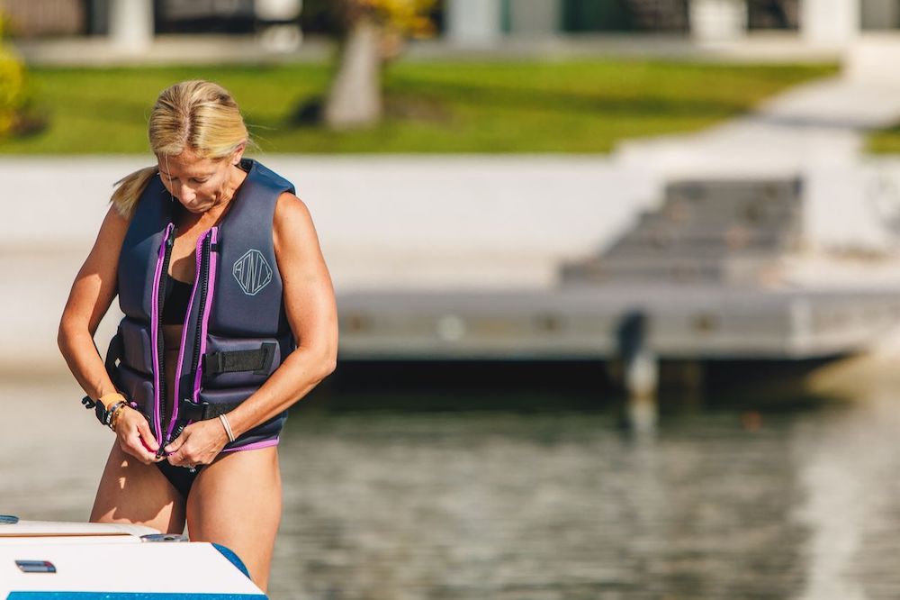 Ronix Women's YES Avalon CGA Vest