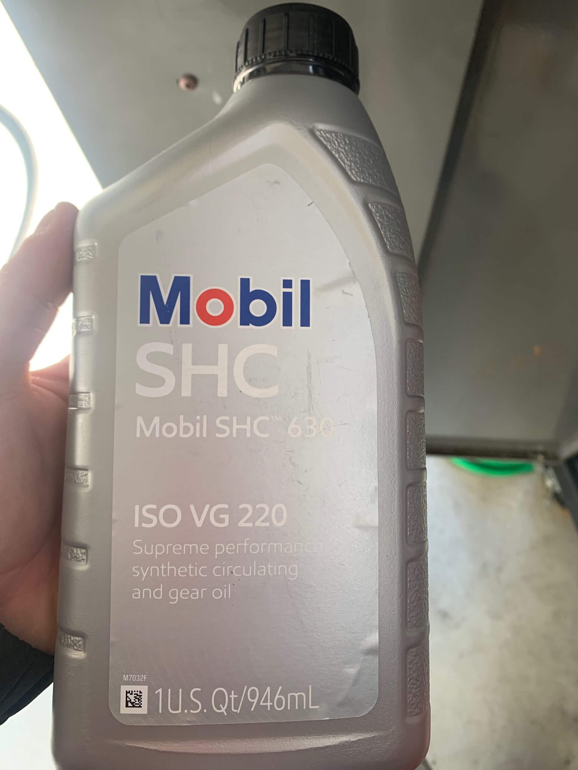 Malibu/Mobil SHC synthetic gear oil. 630
